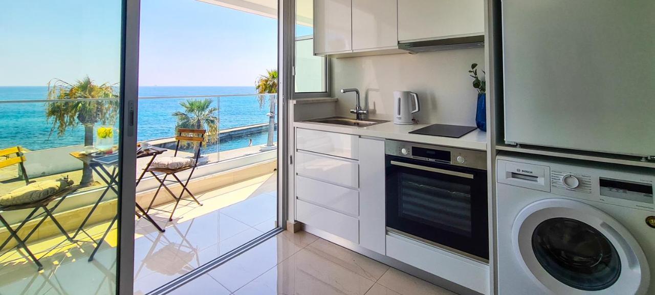 Phaedrus Living: Seaview Gold Flat Lighthouse 48 Lejlighed Paphos Eksteriør billede